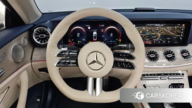 Mercedes-Benz E-Class W213 2023 Белый из Кореи, фото 4