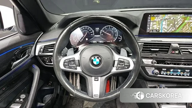 BMW 5 Series (G30) 2019 Белый из Кореи, фото 4