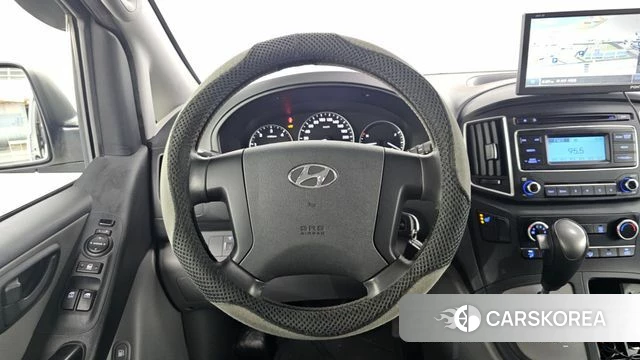 Hyundai The New Grand Starex 2018 Белый из Кореи, фото 4