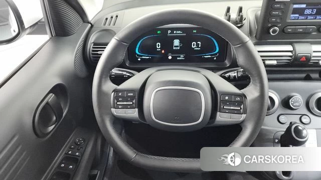 Hyundai Casper 2023 Белый из Кореи, фото 4