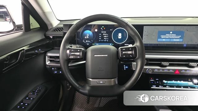 Hyundai Grandeur Hybrid (GN7) 2023 Белый из Кореи, фото 4