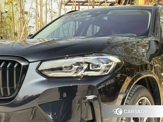 BMW X3 2021 Черный из Китая, фото 4