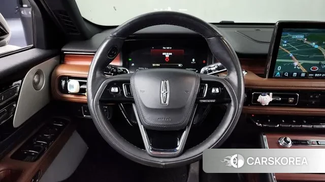 Lincoln Aviator 2nd generation 2021 Белый из Кореи, фото 4