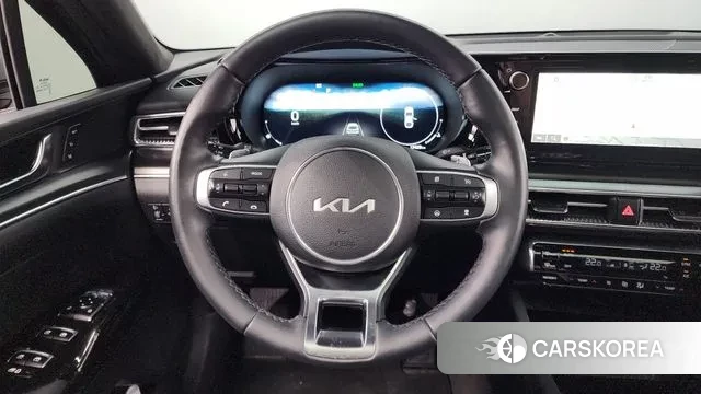 Kia K5 3rd generation 2023 Серый из Кореи, фото 4