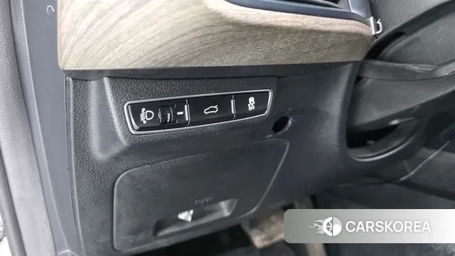 Kia K8 2022 Серебристо-серый из Кореи, фото 4