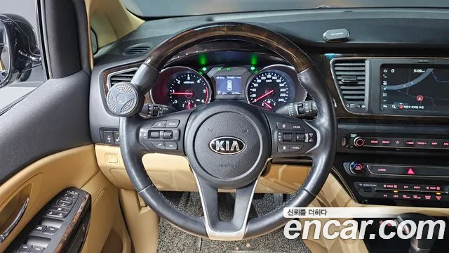 Kia The New Carnival id 2712878 из Кореи 4