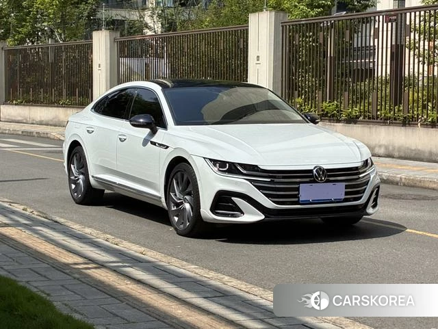 Volkswagen CC 2021 Белый из Китая, фото 4