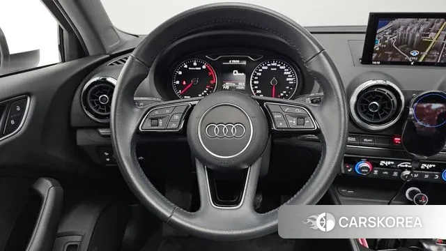 Audi New A3 2018 Белый из Кореи, фото 4