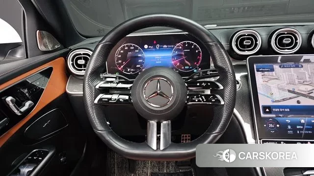 Mercedes-Benz C-Class W206 2022 Белый из Кореи, фото 4