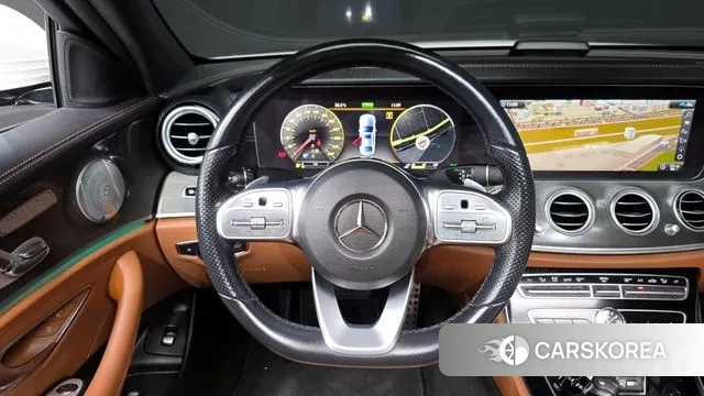 Mercedes-Benz E-Class W213 2020 Белый из Кореи, фото 4