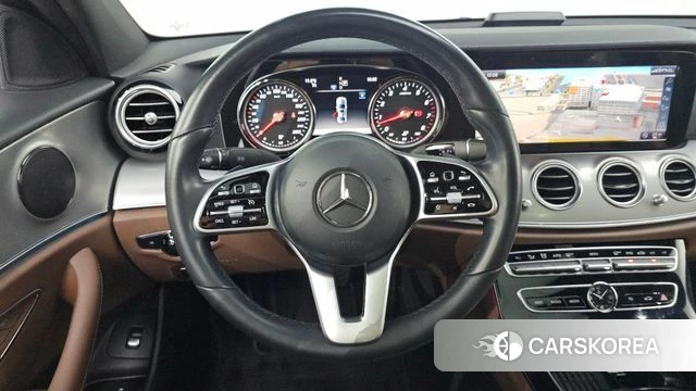 Mercedes-Benz E-Class W213 2019 Белый из Кореи, фото 4