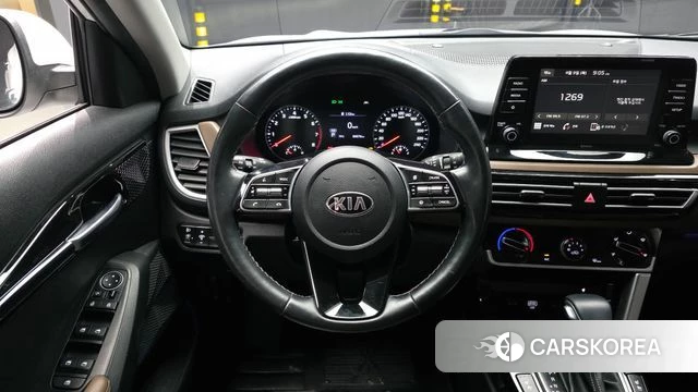 Kia Seltos 2019 Белый из Кореи, фото 4