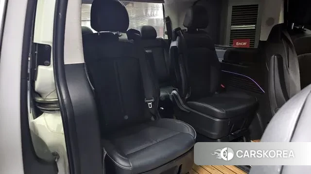 Hyundai Staria 2024 Белый из Кореи, фото 4