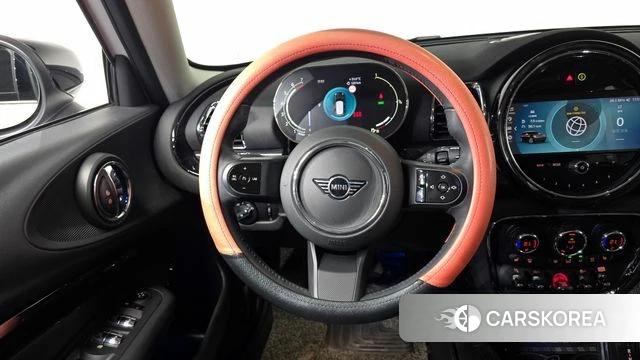 Mini Cooper Clubman 2023 Белый из Кореи, фото 4