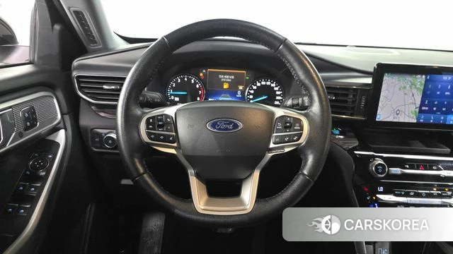 Ford Explorer 6th Generation 2021 Белый из Кореи, фото 4