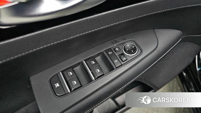 Kia The New K3 2nd generation 2024 Черный из Кореи, фото 4