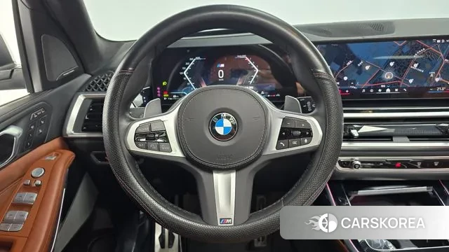 BMW X7 (G07) 2023 Белый из Кореи, фото 4