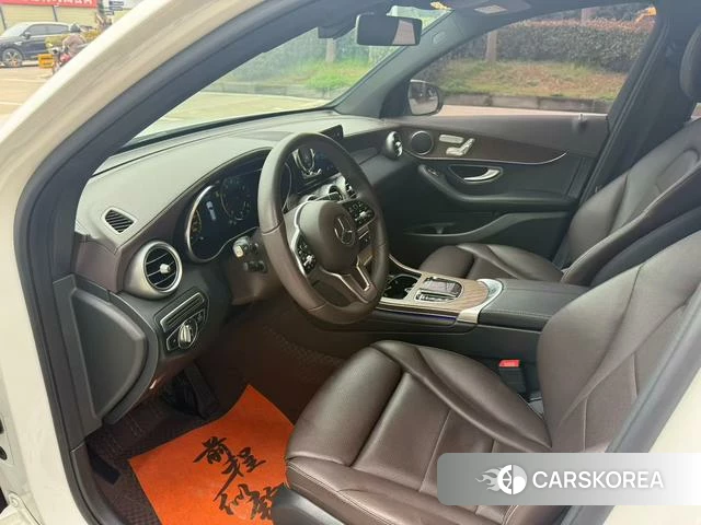 Mercedes-Benz GLC 2023 Белый из Китая, фото 4