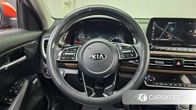 Kia Seltos 2021 Оранжевый из Кореи, фото 4