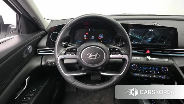 Hyundai The New Avante (CN7) 2023 Белый из Кореи, фото 4