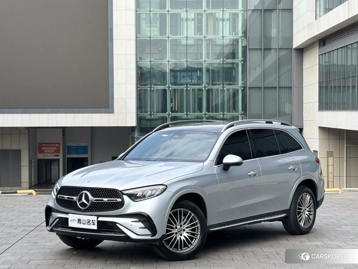 Mercedes-Benz GLC 2023 Серебристо-серый из Китая, фото 4