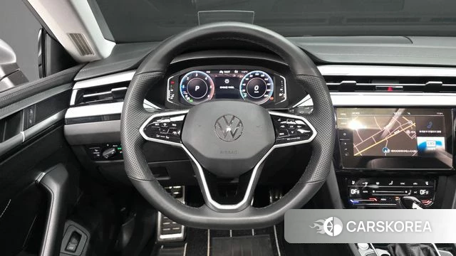 Volkswagen Arteon 2023 Белый из Кореи, фото 4