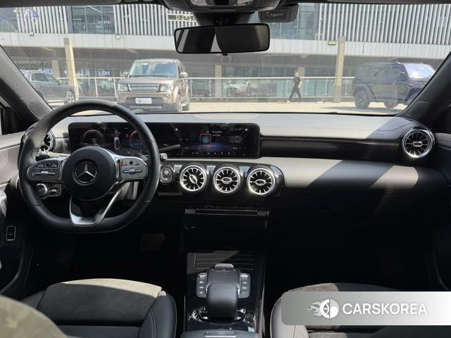 Mercedes-Benz Class A 2021 Белый из Китая, фото 4