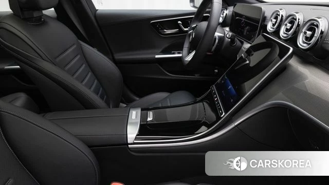 Mercedes-Benz C-Class W206 2025 Черный из Кореи, фото 4