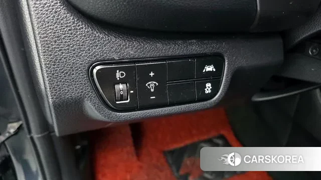 Kia Seltos 2021 Серый из Кореи, фото 4