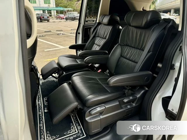 Honda Odyssey 2021 Белый из Китая, фото 4