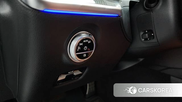 Mercedes-Benz C-Class W206 2023 Белый из Кореи, фото 4