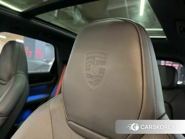 Porsche Cayenne (PO536) 2021 Черный из Кореи, фото 4