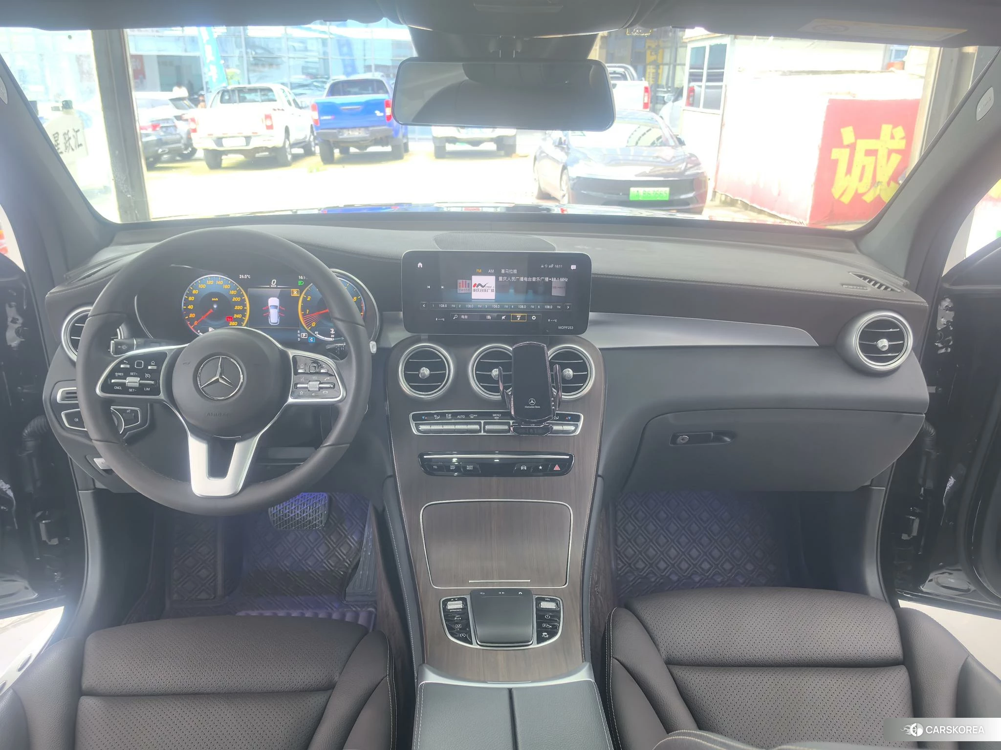 Mercedes-Benz GLC 2020 Черный из Китая, фото 4