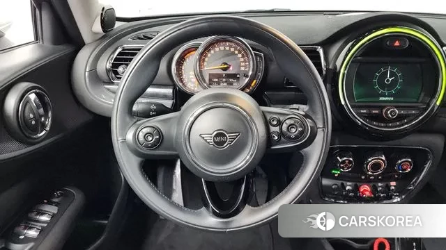 Mini Cooper Clubman 2021 Черный из Кореи, фото 4