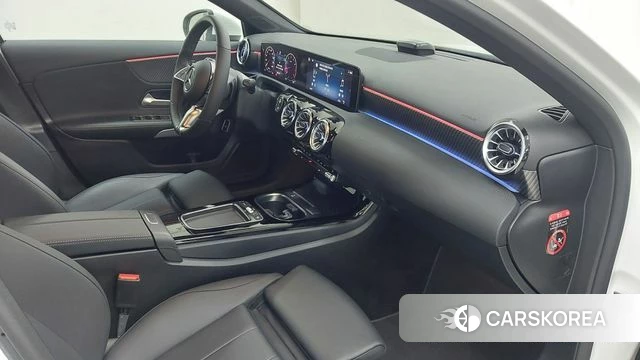 Mercedes-Benz A-Class W177 2025 Белый из Кореи, фото 4
