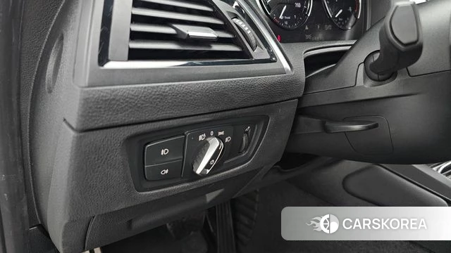 BMW 1 Series (F20) 2018 Белый из Кореи, фото 4