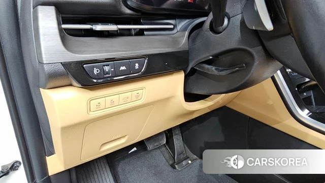 Kia Carnival 4th generation 2022 Белый из Кореи, фото 4