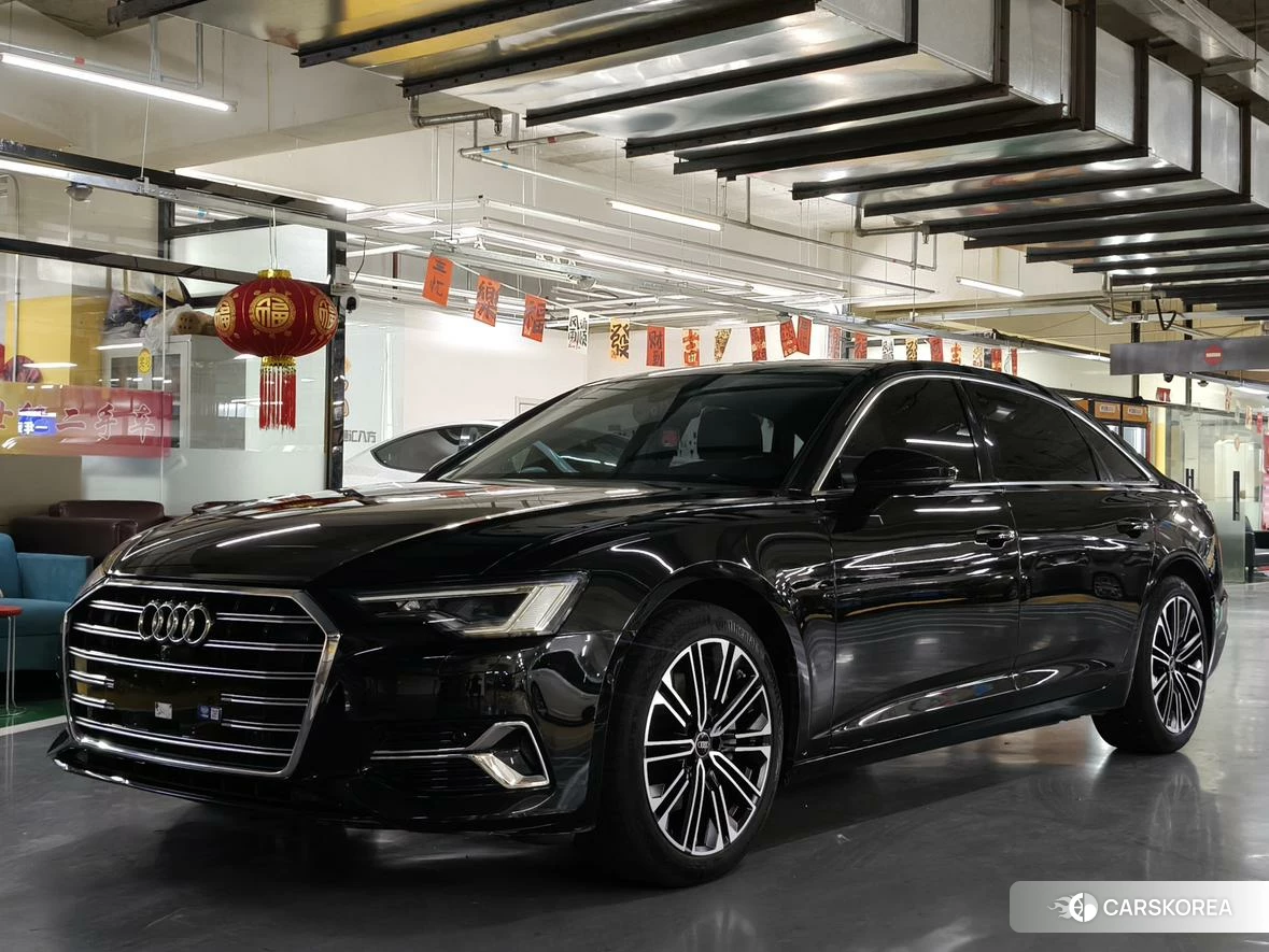 Audi A6L 2022 Черный из Китая, фото 4