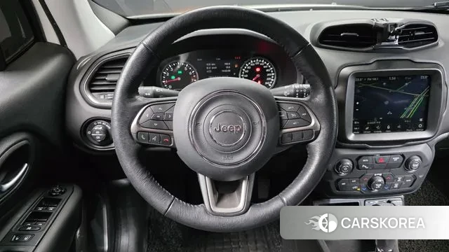 Jeep Renegade 2022 Белый из Кореи, фото 4