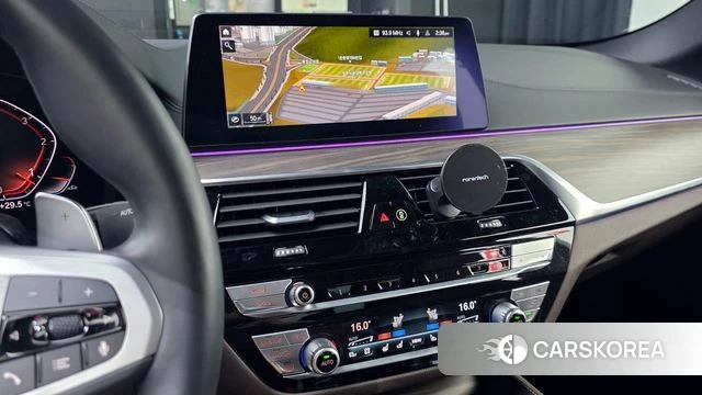 BMW 5 Series (G30) 2020 Черный из Кореи, фото 4