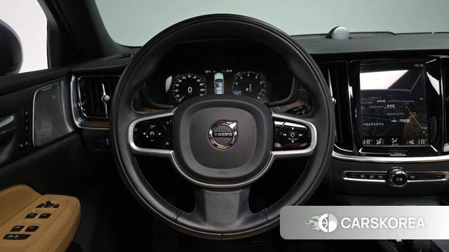 Volvo V60 Cross-Country 2nd Generation 2021 Синий из Кореи, фото 4