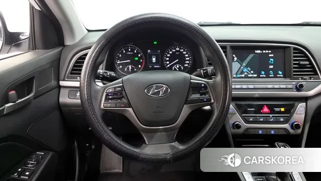 Hyundai Avante AD 2018 Белый из Кореи, фото 4