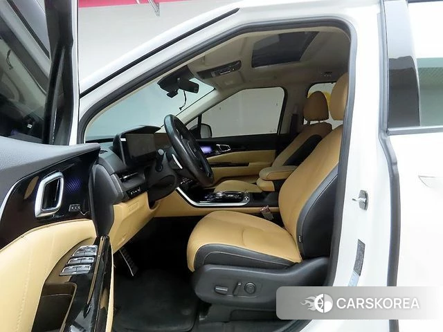 Kia Carnival 4th generation 2023 Белый из Кореи, фото 4
