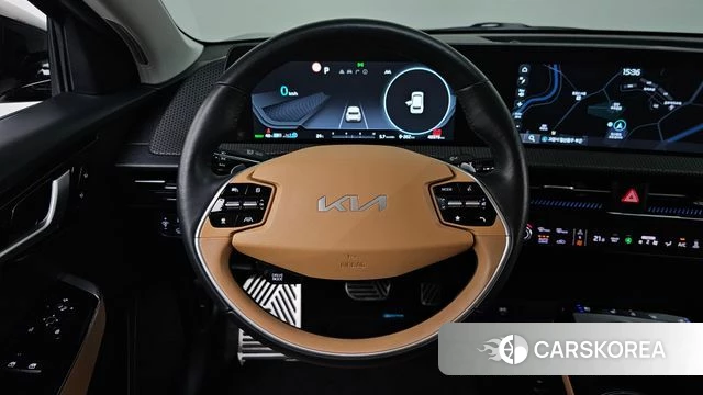 Kia EV6 2023 Черный из Кореи, фото 4