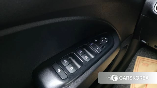 Hyundai Venue 2019 Серый из Кореи, фото 4