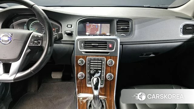 Volvo S60 2018 Белый из Кореи, фото 4