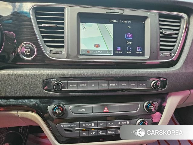 Kia The New Carnival 2018 Черный из Кореи, фото 4