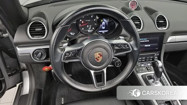 Porsche 718 Boxster 2018 Серебряный из Кореи, фото 4