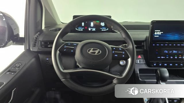 Hyundai Staria 2025 Белый из Кореи, фото 4