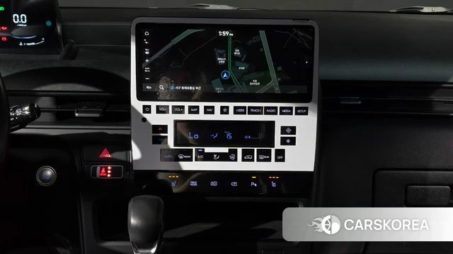 Hyundai Staria 2024 Серебристо-серый из Кореи, фото 4